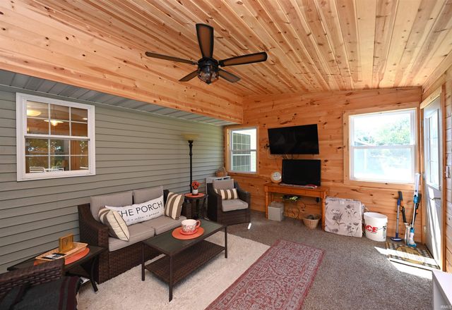 3092 W 800 S., North Judson, IN 46366