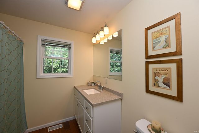 3092 W 800 S., North Judson, IN 46366