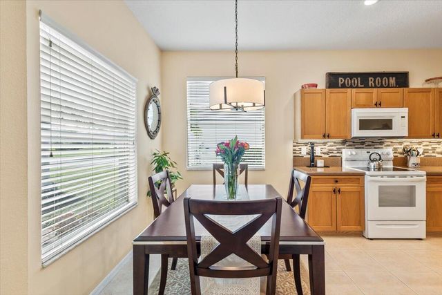 704 SW Rocky Bayou Terrace, Port St Lucie, FL 34986