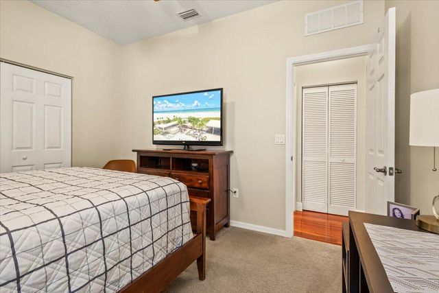 704 SW Rocky Bayou Terrace, Port St Lucie, FL 34986