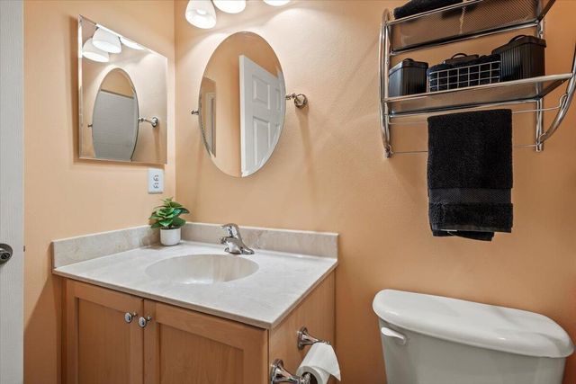 704 SW Rocky Bayou Terrace, Port St Lucie, FL 34986