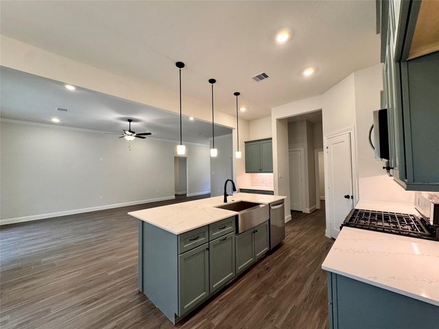 4212 Road 66126, Dayton, TX 77535