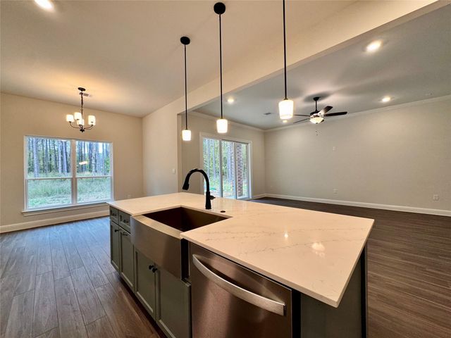 4212 Road 66126, Dayton, TX 77535