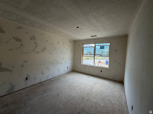 1063 N SUMMIT VIEW DR, Harrisville, UT 84404