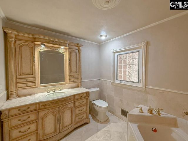 900 Kenmore, Columbia, SC 29209