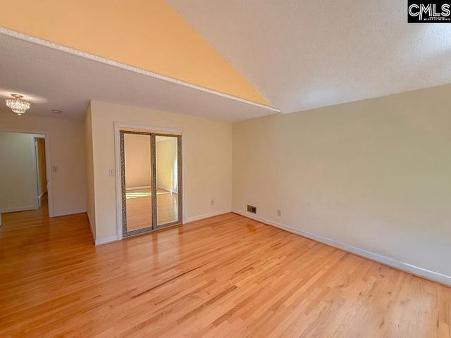 900 Kenmore, Columbia, SC 29209