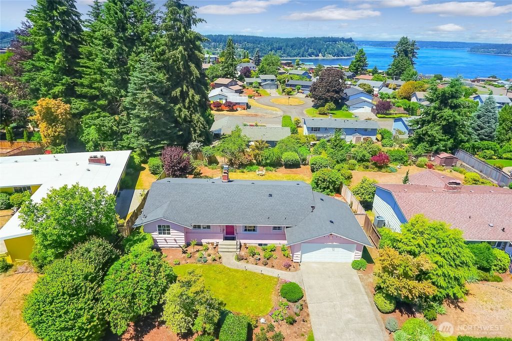 1754 N Narrows Drive, Tacoma, WA 98406