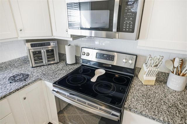 52 FLEMING COURT, Palm Coast, FL 32137