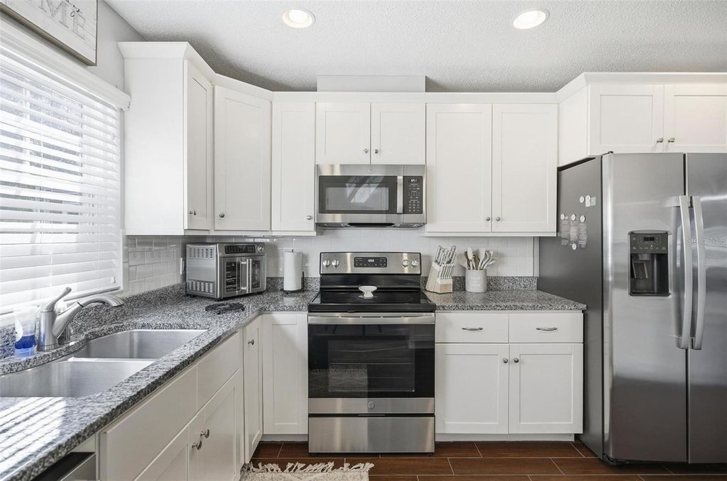 Image 18 of property listing at 52 FLEMING COURT, Palm Coast, FL 32137