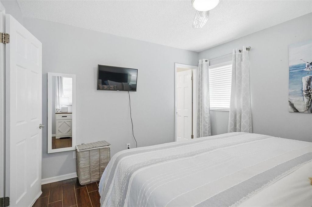 Image 45 of property listing at 52 FLEMING COURT, Palm Coast, FL 32137