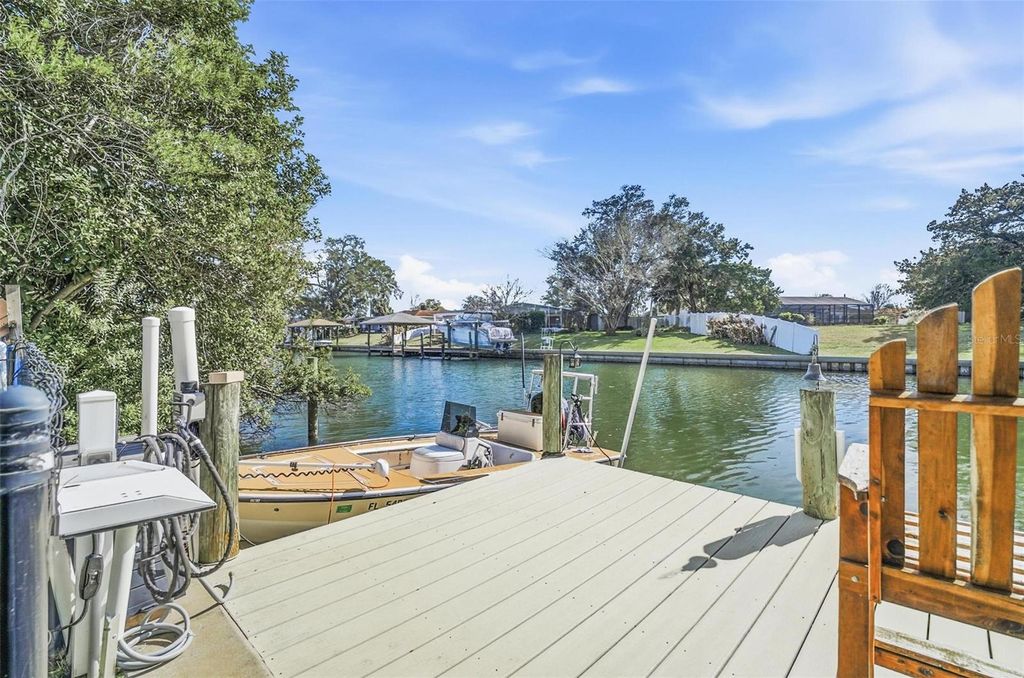 Image 49 of property listing at 52 FLEMING COURT, Palm Coast, FL 32137