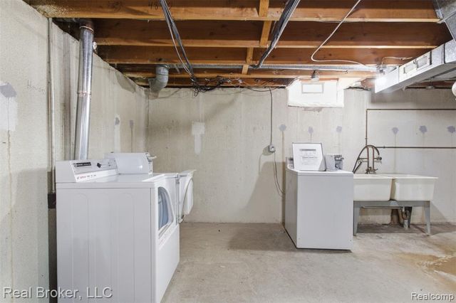 4840 Briarwood Avenue 2, Royal Oak, MI 48073