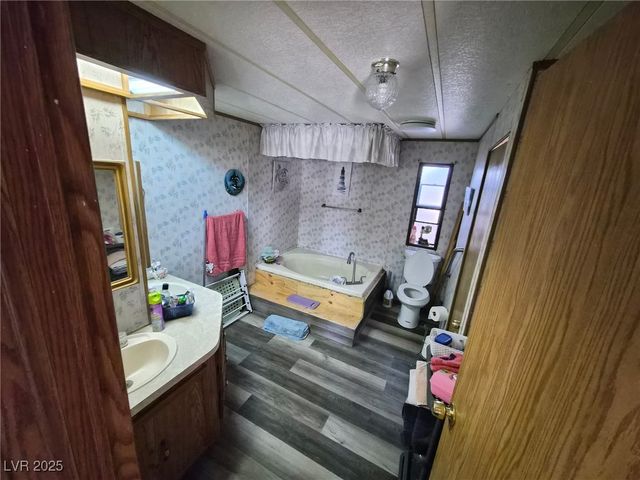 400 West Hoyt Street, Beatty, NV 89003