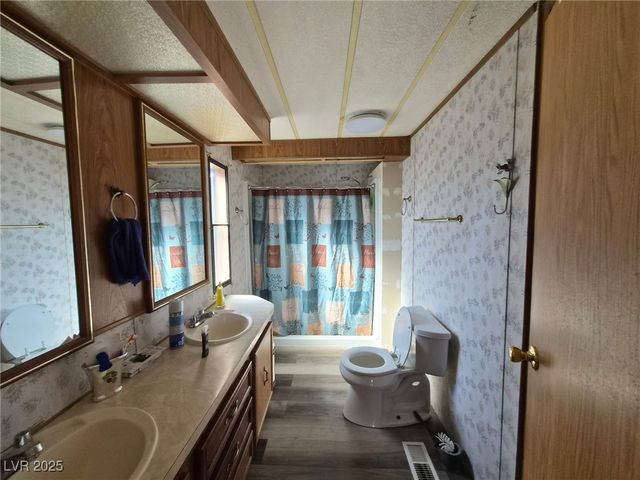 400 West Hoyt Street, Beatty, NV 89003