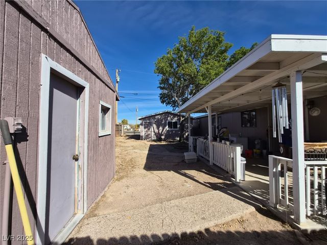400 West Hoyt Street, Beatty, NV 89003
