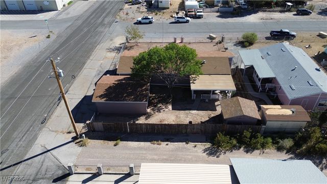 400 West Hoyt Street, Beatty, NV 89003