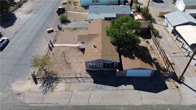 400 West Hoyt Street, Beatty, NV 89003