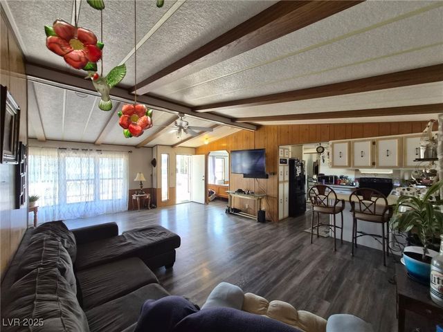 400 West Hoyt Street, Beatty, NV 89003