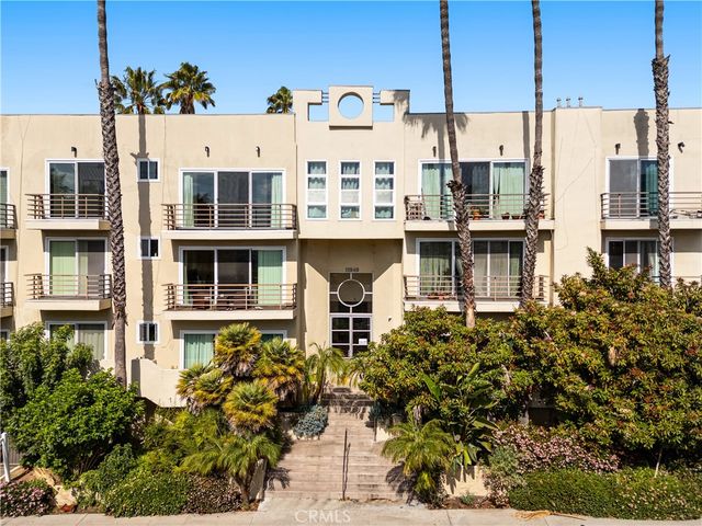 11949 Goshen Avenue 110, Los Angeles, CA 90049