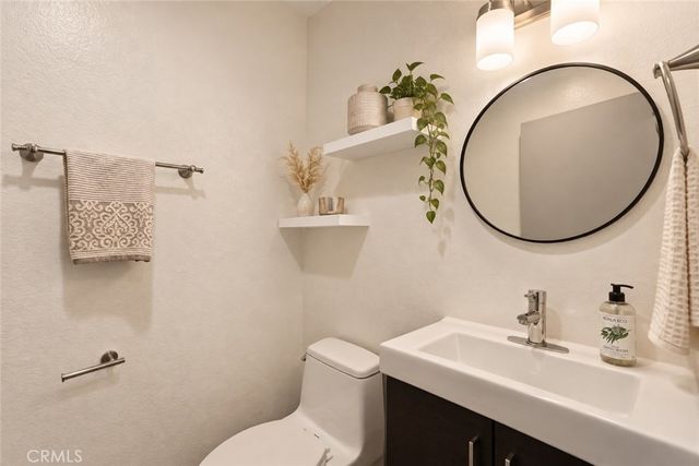 11949 Goshen Avenue 110, Los Angeles, CA 90049