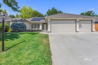 4975 N Morninggale Way, Boise, ID 83713