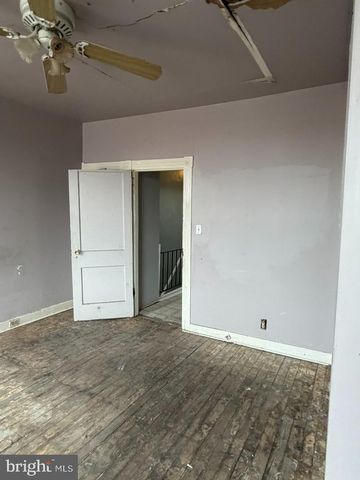 1827 N MILTON AVE, Baltimore, MD 21213