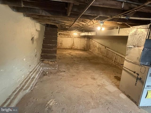 1827 N MILTON AVE, Baltimore, MD 21213