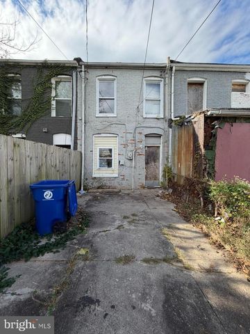 1827 N MILTON AVE, Baltimore, MD 21213