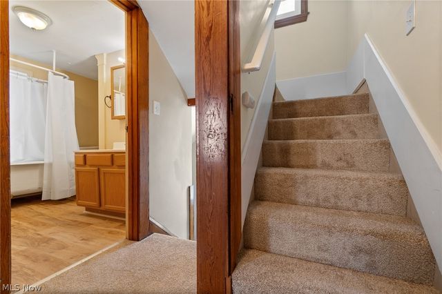 2247 18th Street SW, Kenmore, OH 44314
