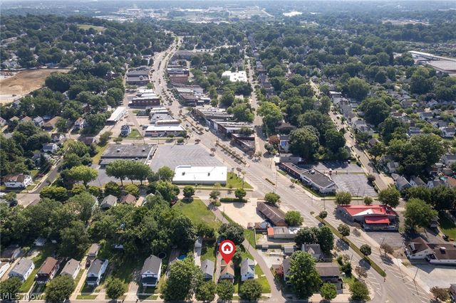2247 18th Street SW, Kenmore, OH 44314