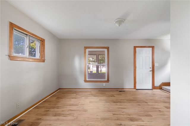 2247 18th Street SW, Kenmore, OH 44314