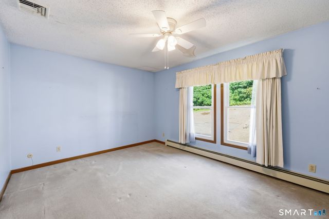 43 Pinnacle Road, Ellington, CT 06029