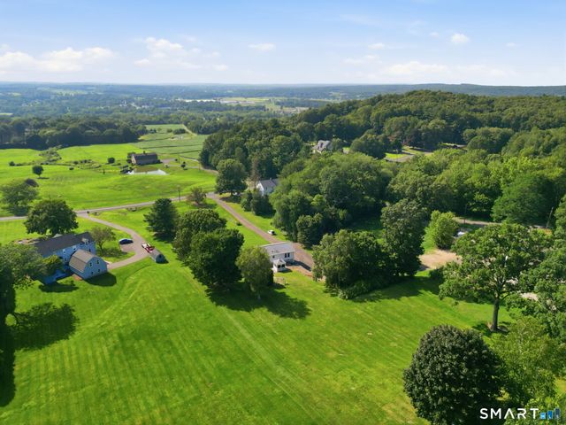 43 Pinnacle Road, Ellington, CT 06029