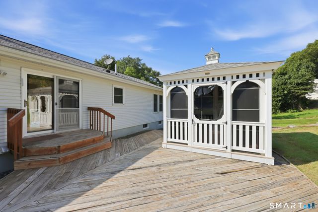 43 Pinnacle Road, Ellington, CT 06029