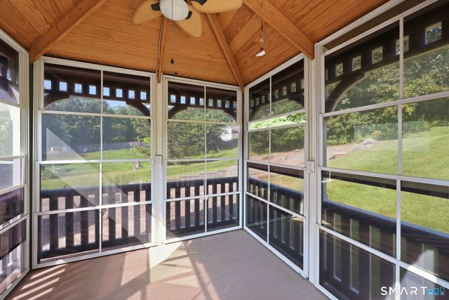 43 Pinnacle Road, Ellington, CT 06029