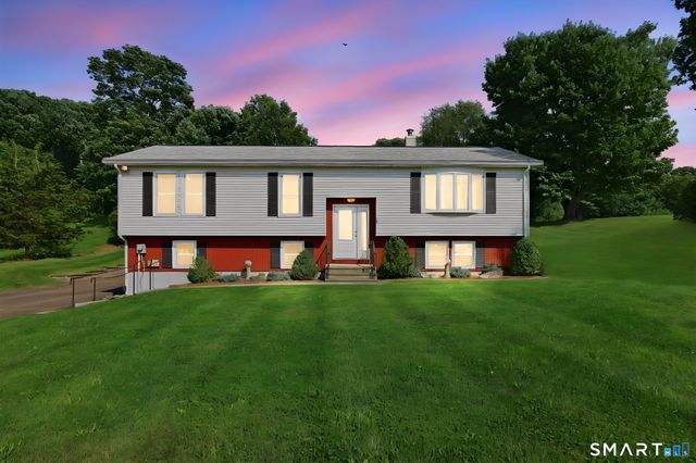 43 Pinnacle Road, Ellington, CT 06029