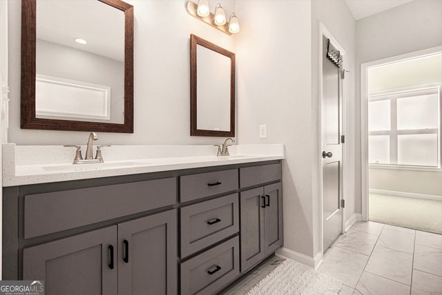 196 Beavers Road, Grantville, GA 30220