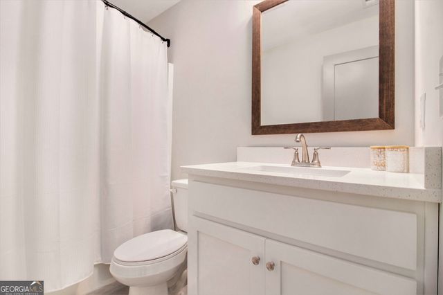 196 Beavers Road, Grantville, GA 30220