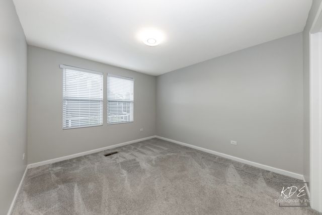 2110 Weatherbee Lane, Naperville, IL 60563