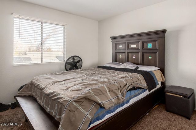 406 E PECAN Road, Phoenix, AZ 85040