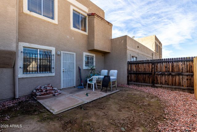 406 E PECAN Road, Phoenix, AZ 85040