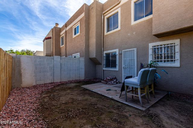 406 E PECAN Road, Phoenix, AZ 85040