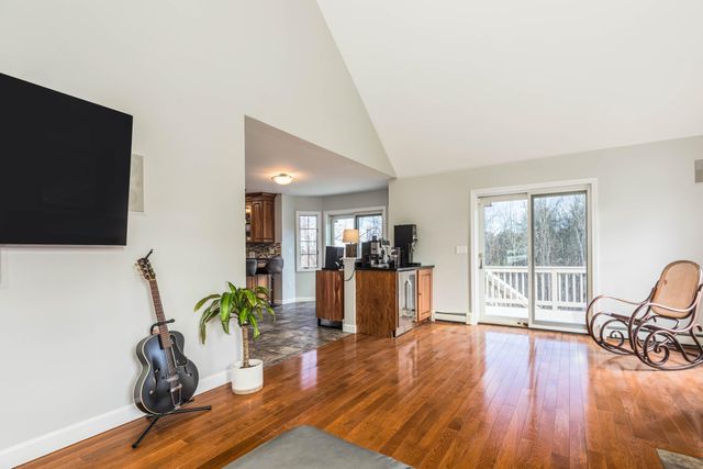 188 Buckminster Way, Portsmouth, NH 03801