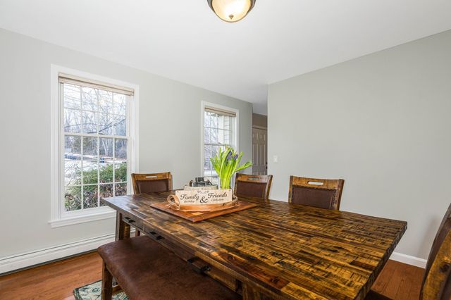 188 Buckminster Way, Portsmouth, NH 03801