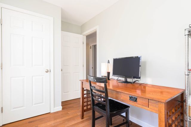 188 Buckminster Way, Portsmouth, NH 03801