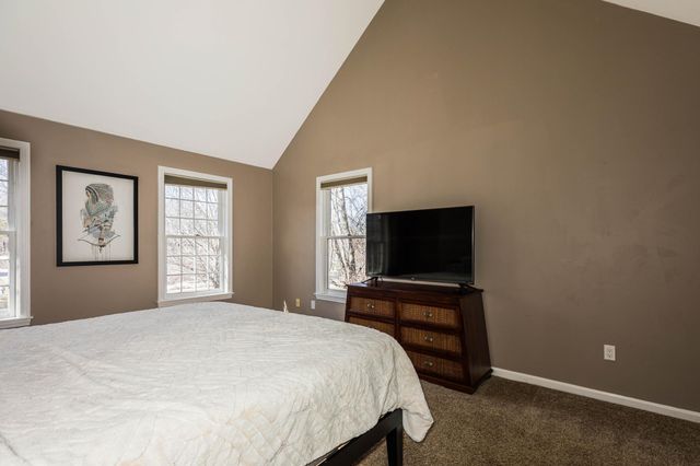 188 Buckminster Way, Portsmouth, NH 03801