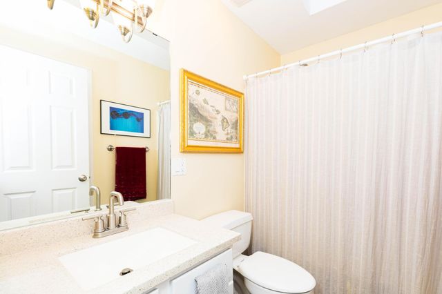 188 Buckminster Way, Portsmouth, NH 03801