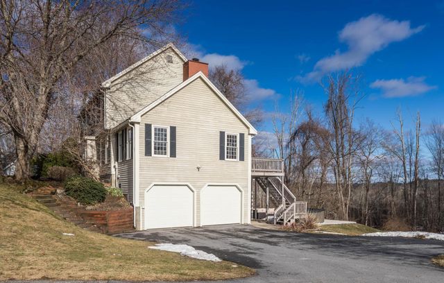 188 Buckminster Way, Portsmouth, NH 03801