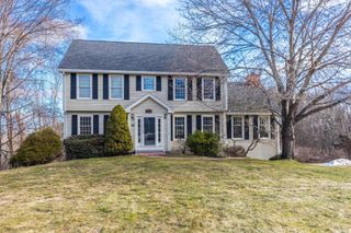 188 Buckminster Way, Portsmouth, NH 03801