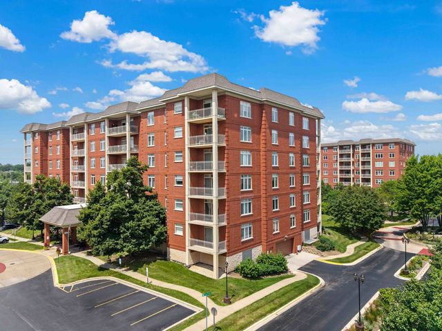 8400 Callie Street 611, Morton Grove, IL 60053